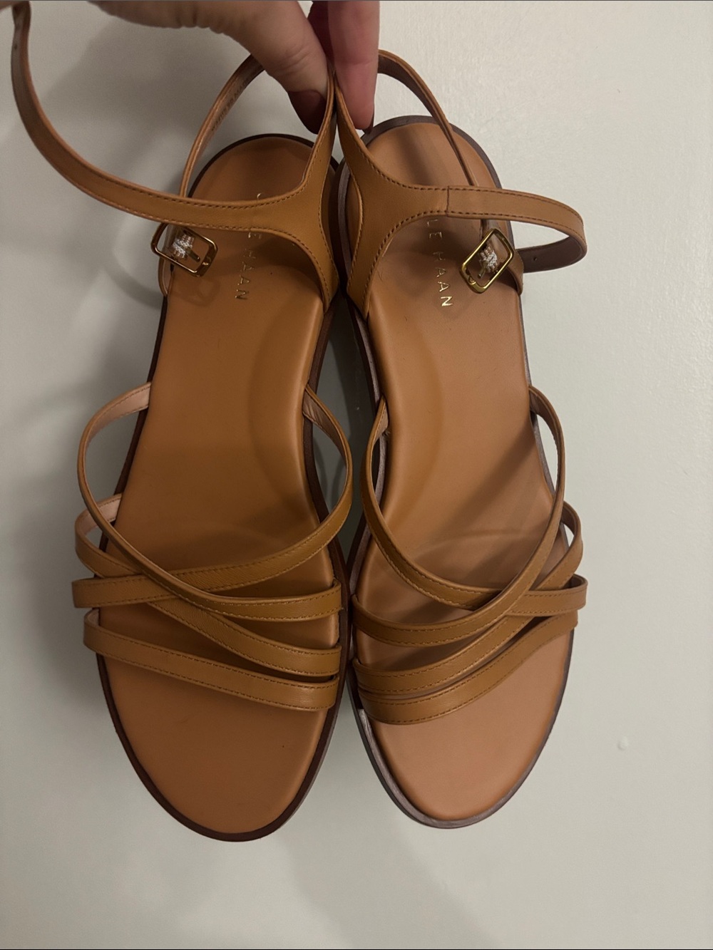 TANNU Strappy Leather Sandals in Tan
